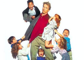 Un Flic à la Maternelle - bande annonce - Arnold Schwarzenegger VF 1990