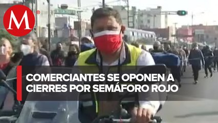 Comerciantes bloquean vialidad en CdMx