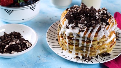 Copycat Milk 'n Cookies Pancakes