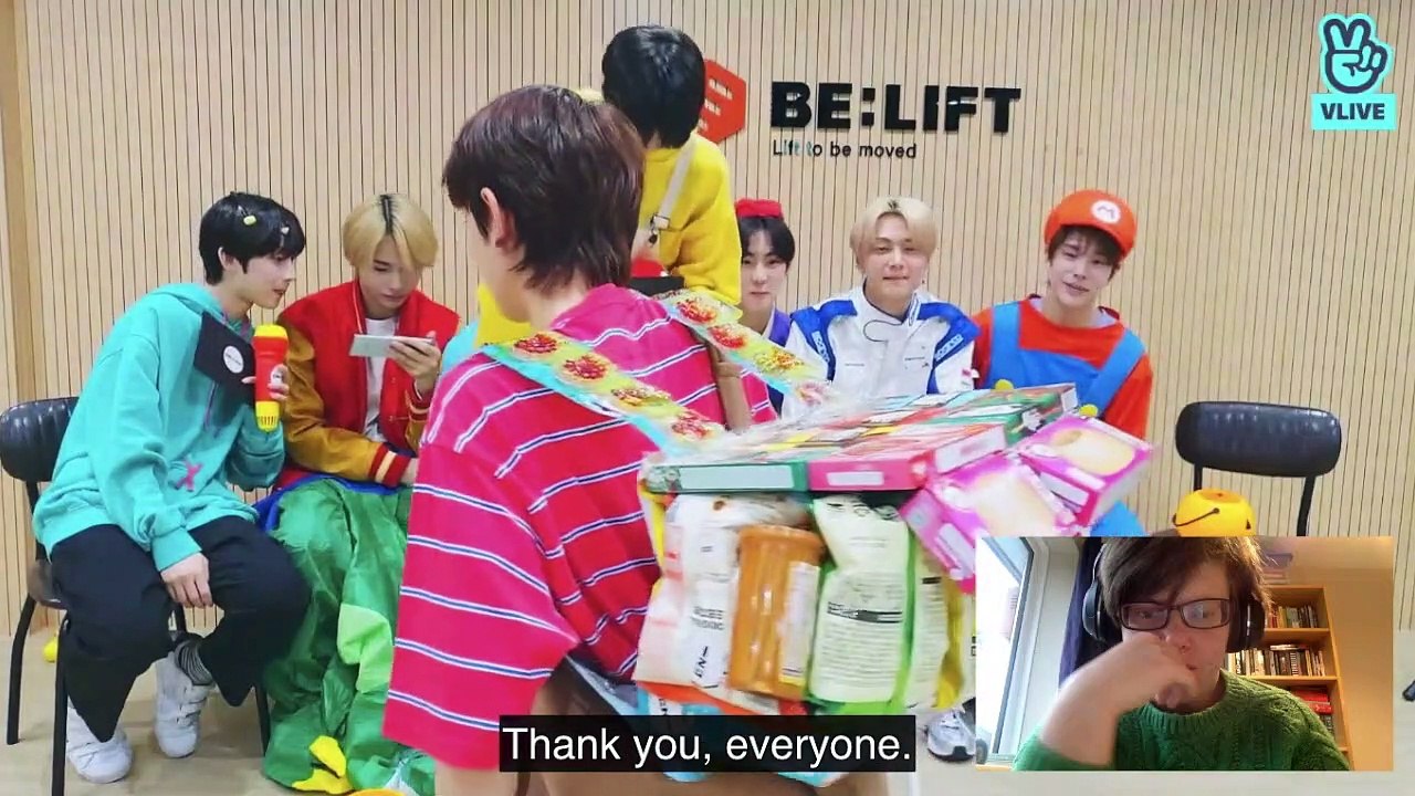 REACTION | ENHYPEN'S SPECIAL HALLOWEEN VLIVE LIVESTREAM PART FOUR & 2021 SEASONS GREETINGS PREVIEWS