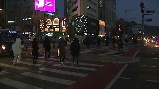 [날씨] 출근길, 초미세먼지 말썽...밤부터 곳곳 비·눈 / YTN