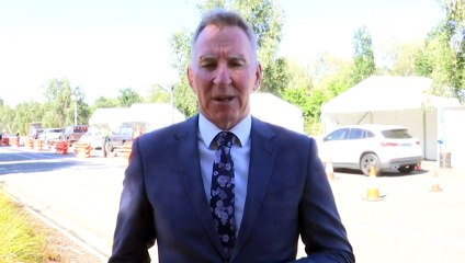 Chaos for residents at NSW-Victoria checkpoints