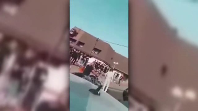 Ora News - “Shqiptar i vdekur, shqiptar i mirë”, ndalohen 16 tifozë maqedonas në Shkup