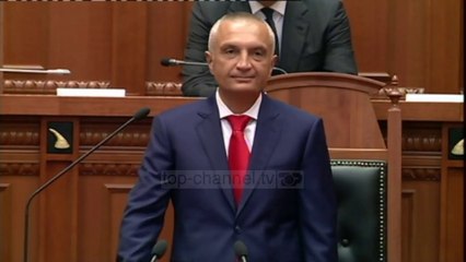 Top News - ‘Koha nuk pret më’/ Meta përkujton vizitën e Papës