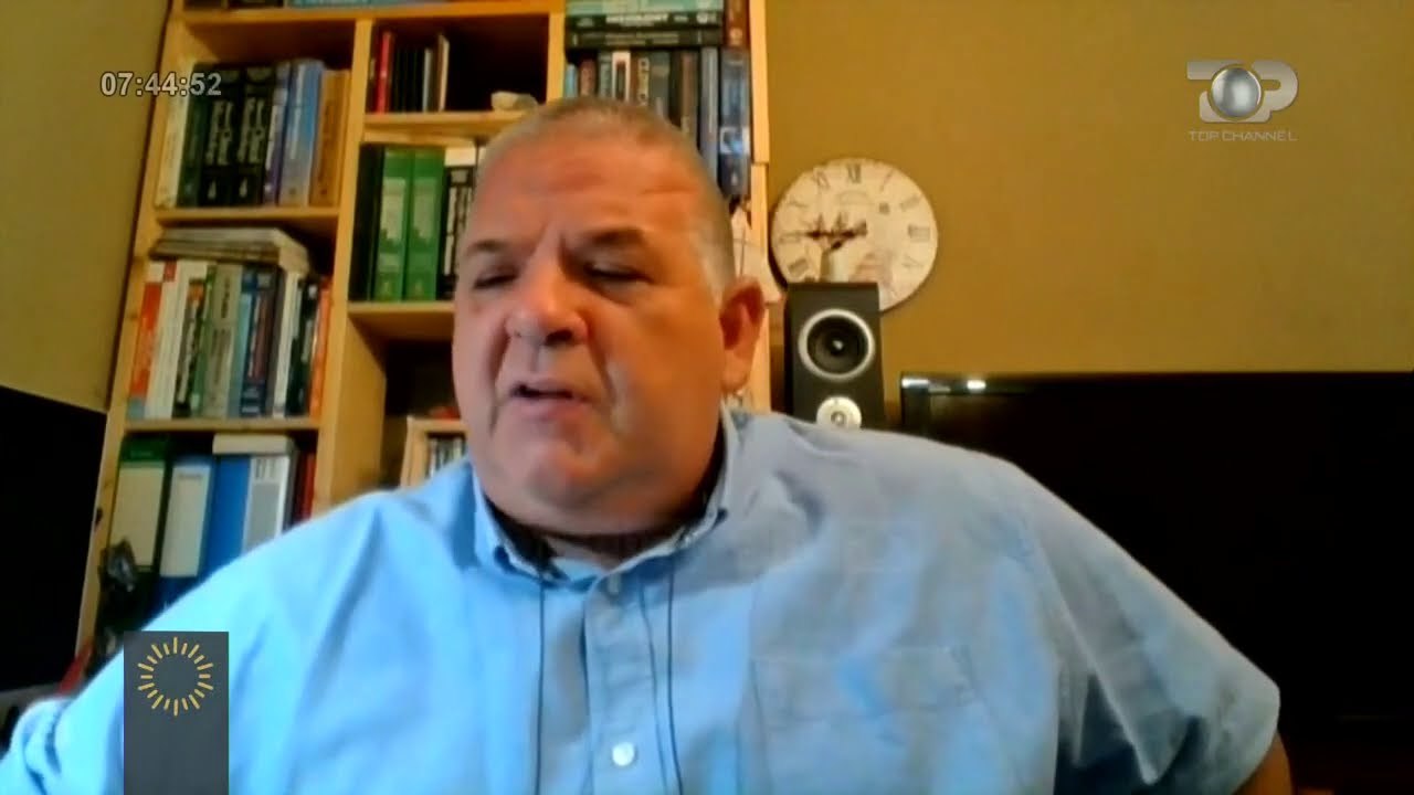 Wake Up/ Prof. Dr.Andi Koraqi: Pse COVID-19 disa i prek më rënde dhe disa më lehtë