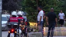 Policia në Astir pas plagosjes me armë, “çuni problematik” në kërkim për një ngjarje në Durrës