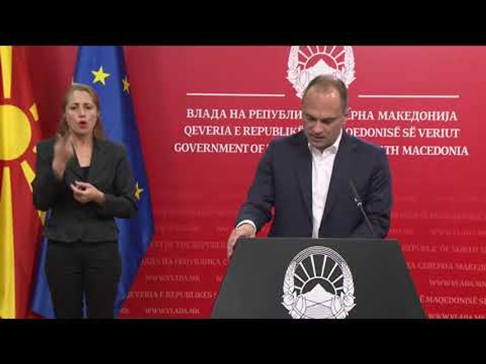 Филипче го прогласи есенскиот корона-бран за почнат, ќе носиме маски и на улица