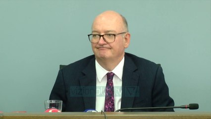 Ambasadori britanik: Të gjendet konsensusi për reformën zgjedhore - News, Lajme - Vizion Plus