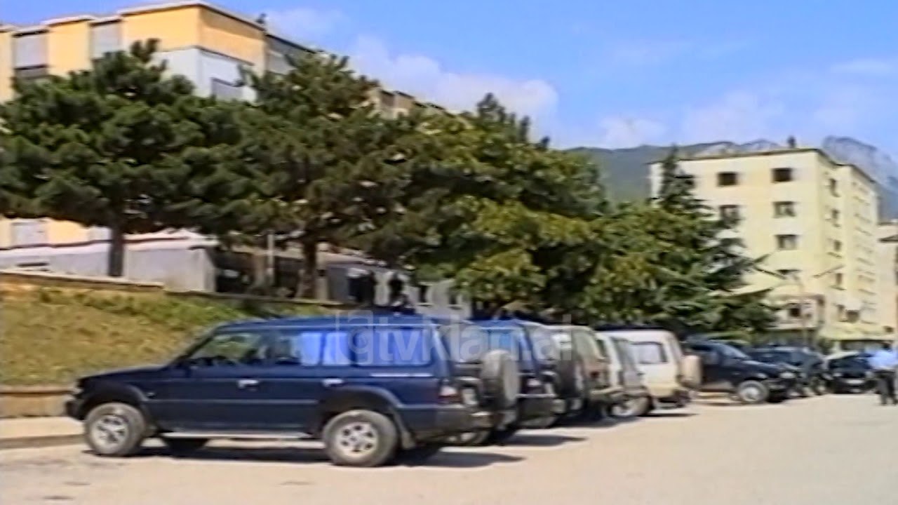 Mitingjet e PD ne Tropoje - (22 Tetor 2000)