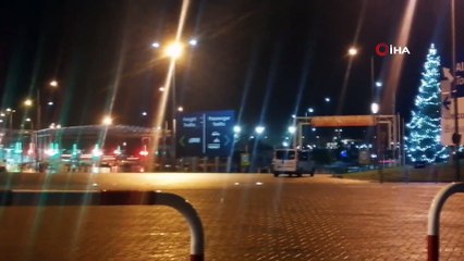 - Fransa İngiltere sınırı yeniden açıldı