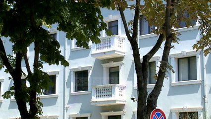 Top News - Mallra kontrabande/ Tiranë, pranga ekonomistit të firmës