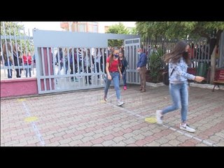 Nje nxenes i semure me turbekuloze te “Aleks Buda”