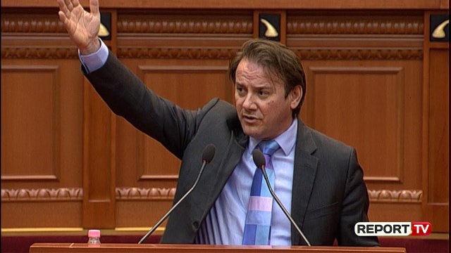 Gjoni: Rama, Basha Meta s'duan të hapin listat! Njëri flet për ilaçet, tjetri për Vjosën!