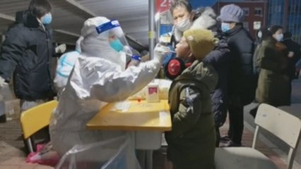 Una ciudad china analiza a sus 6 millones de habitantes tras hallar 17 casos