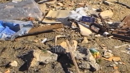 Sheshi ne qender te Durresit ne gjendje te mjeruar  (25 Tetor 2000)