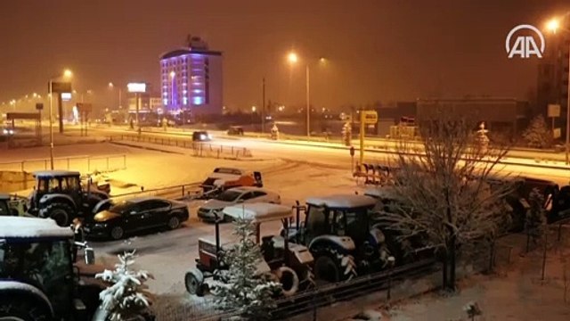 Kar yağışı ve soğuk Doğu'da etkili oluyor