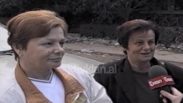 Cfare mendojne qytetaret kosovare per zgjedhjet ne Kosove? (27 Tetor 2000)