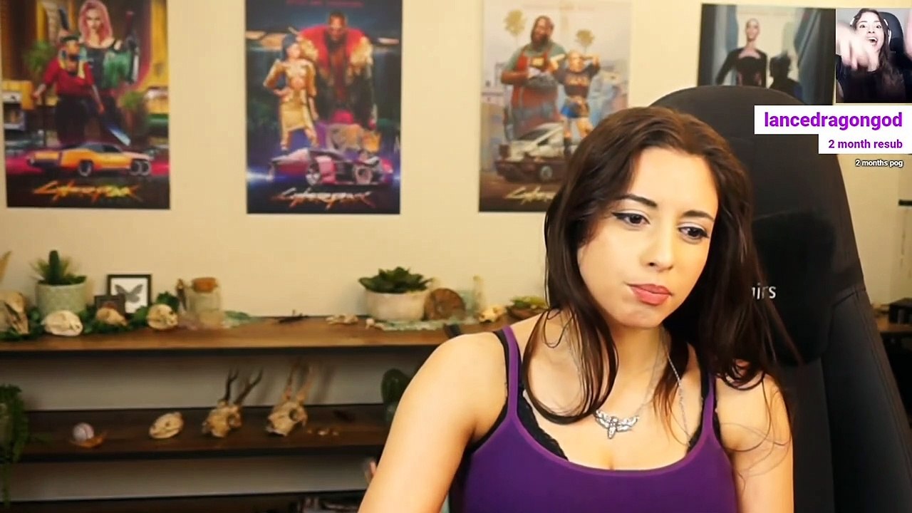 Is She Looks Buff???