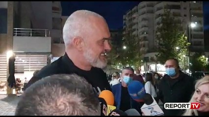 下载视频: Report TV -Rama në Vlorë, takime me drejtorët dhe asamblenë e socialistëve/ E mira nuk ka fund