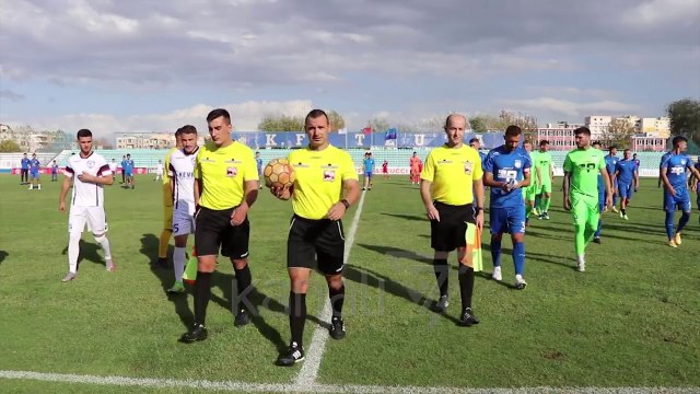 BOJKOTI VAZHDON, SUPERIORJA NË FUSHË VETËM PËR KËRKESAT - News, Lajme - Kanali 7