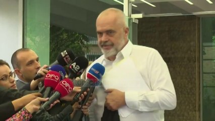 Rama: Unë nuk jam asnjëherë i kënaqur as me veten time, lërë më me drejtuesit politikë…