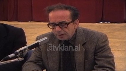 Download Video: Ismail Kadare promovon ne Tirane librin 