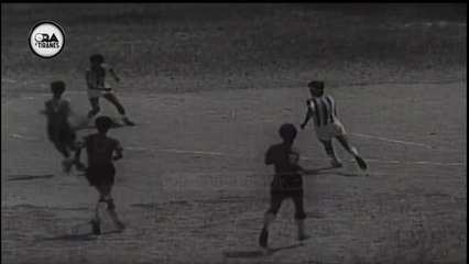 “Isha ndër të paktat femra që bërtisja në tribunë”, rrëfimi i tifozes së bardhebluve - Ora e Tiranës