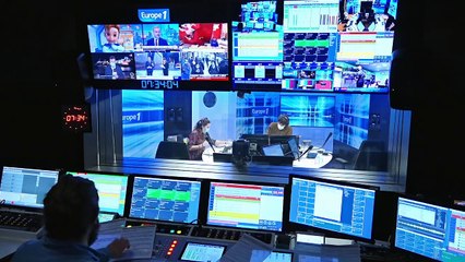 Lieux culturels fermés : au théâtre, les répétitions continuent malgré l'incertitude