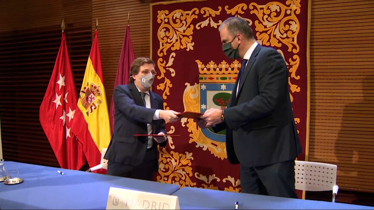Almeida y Ortega Smith acuerdan la firma de los presupuestos en Madrid