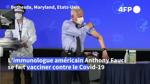 Le Dr Fauci, conseiller de Trump et Biden, vacciné contre le Covid