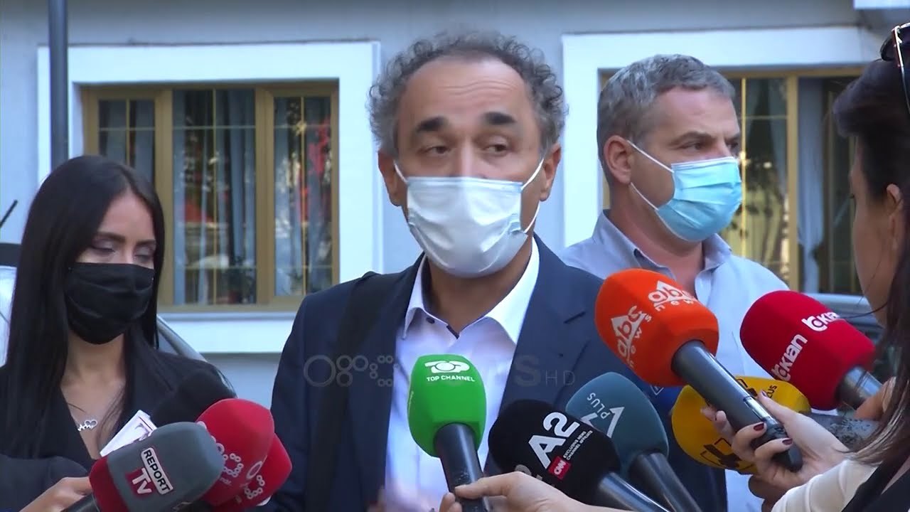 Ora News - Takimi me ekspertët, mjekët: Kemi pagat më të ulëta në rajon