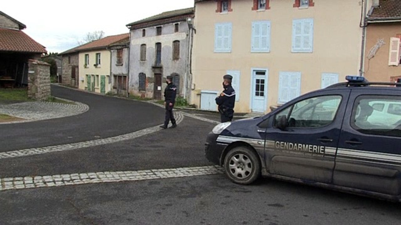 3 Polizisten bei Einsatz erschossen - Angreifer tot aufgefunden