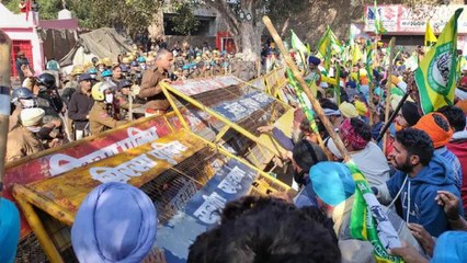 Thousands Of Farmer Protesters Gather At Delhi's Border