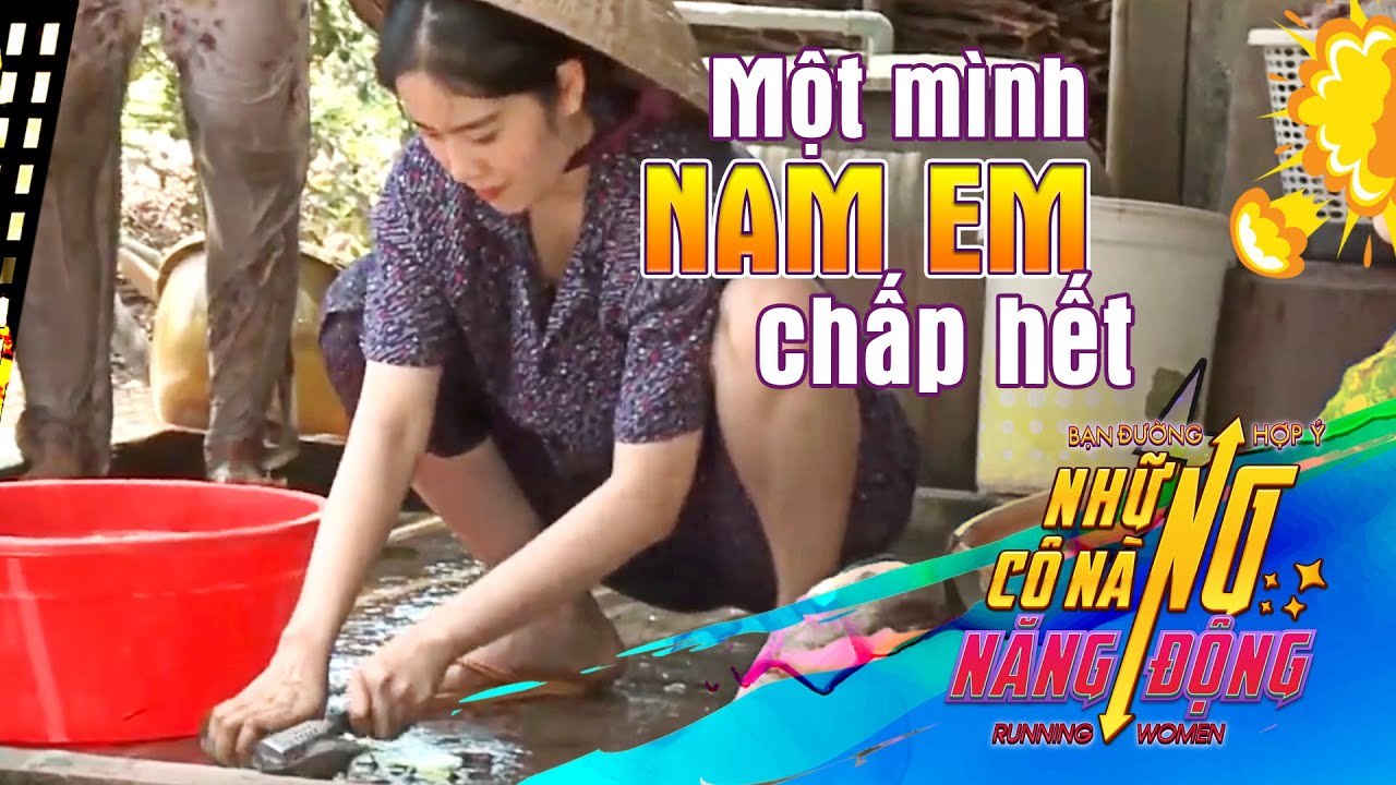 TIN TỨC SAO VIỆT | Một mình chấp hết team - Nam Em tháo vát nhóm bếp làm cá nấu cả mâm cơm quê 