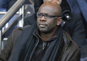 Crachat de Marcus Thuram : son père, Lilian, le défend et évoque “un geste involontaire”