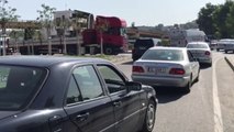 Durrës/ Në rrugën e plazhit dhe rrethrrotullimin e Plepave fluks makinash