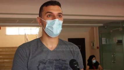 Top News - Bachelor për në ushtri/ Të rinjtë ndikohen nga prindërit