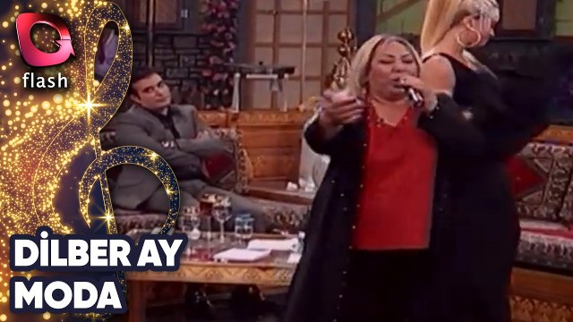 DİLBER AY & İBRAHİM KARAKAŞ - MODA | Canlı Performans - 29. 08. 2009