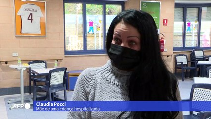 ‘Cortina de abraços’