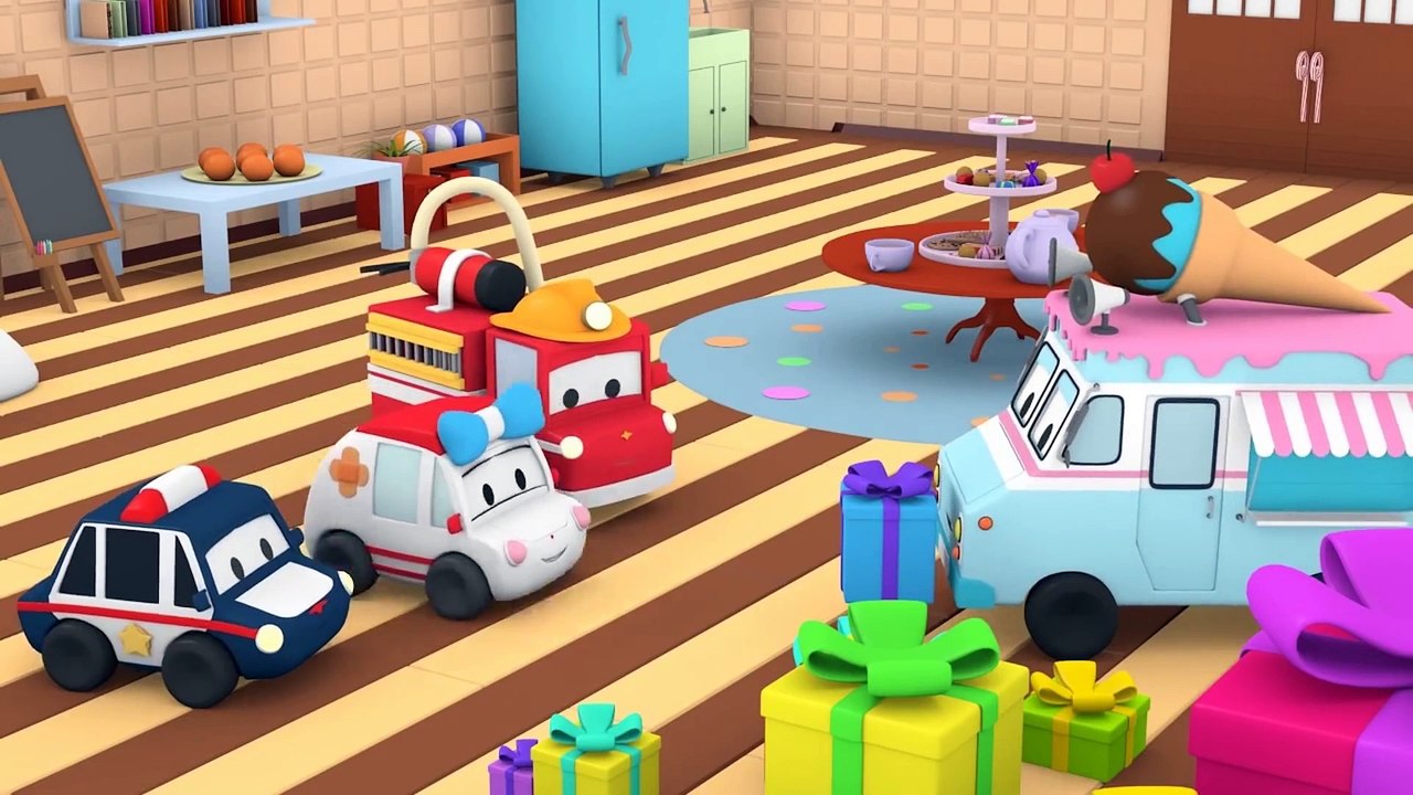 Let's buy some Cupcakes   - Tiny Town: Street Vehicles Ambulance Police Car Fire Truck