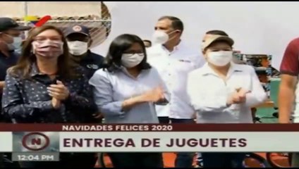 Gobierno Bolivariano entrega 12 mil juguetes en La Cota 905