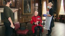 Chelsea pensioners vaccinated as rollout goes to care homes