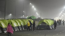 Geyser, tents! Arrangements at Sindhu for protests