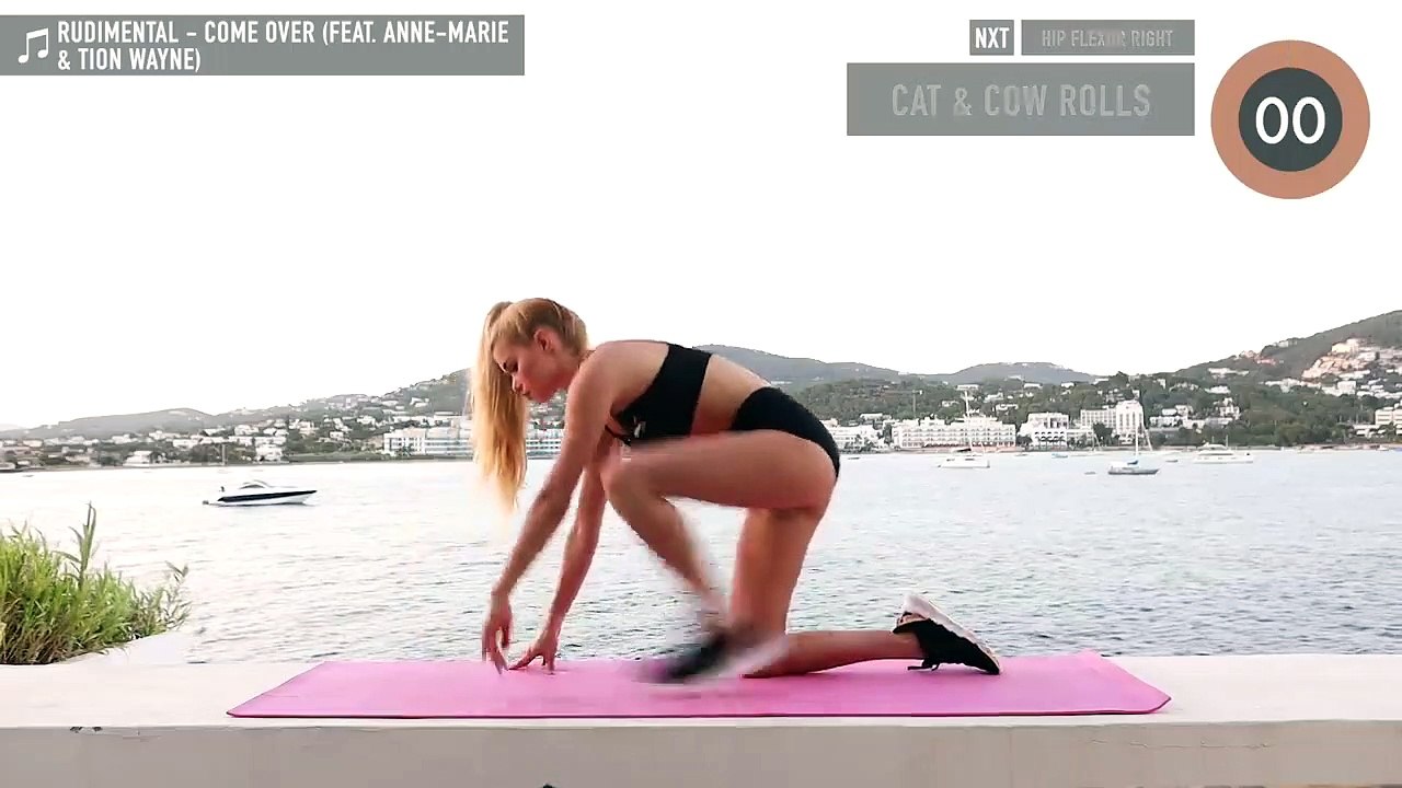5 MIN DAILY STRETCH  a super quick routine for every day No Equipment I Pamel