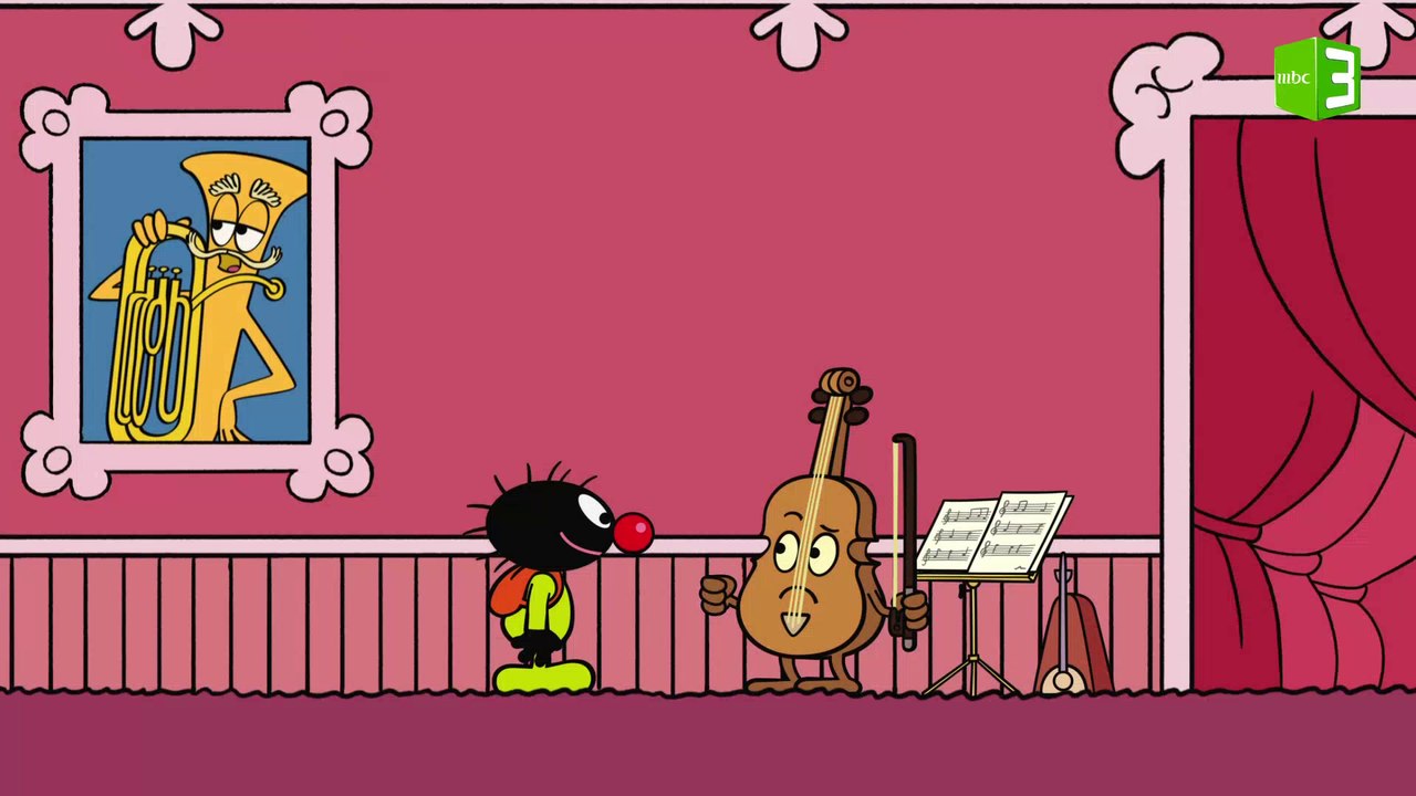 فرو يساعد الكمان الصغير على إتقان العزف