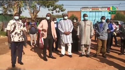 RTB/Tournée  du maire de Ouagadougou et des membres du conseil municipal dans les services de la ville et à la MACO