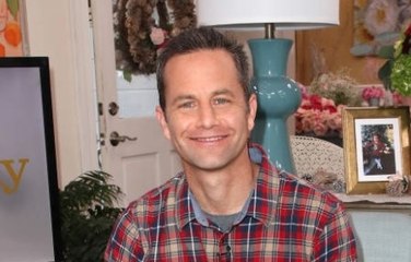 Kirk Cameron Leads Group Caroling Events in Protest of California’s Stay-at-Home Orders
