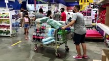 Changuitos llenos, supermercados colapsados: cientos de misioneros realizan compras para la Navidad