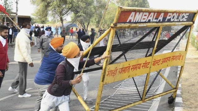 Case filed against 13 farmers for blocking Khattar's convoy