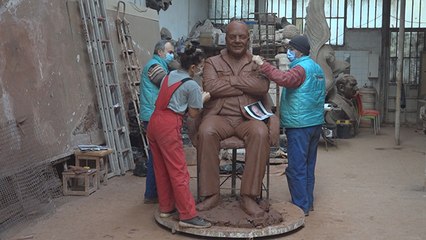 Buca'daki parka Bekir Coşkun'un heykeli dikilecek